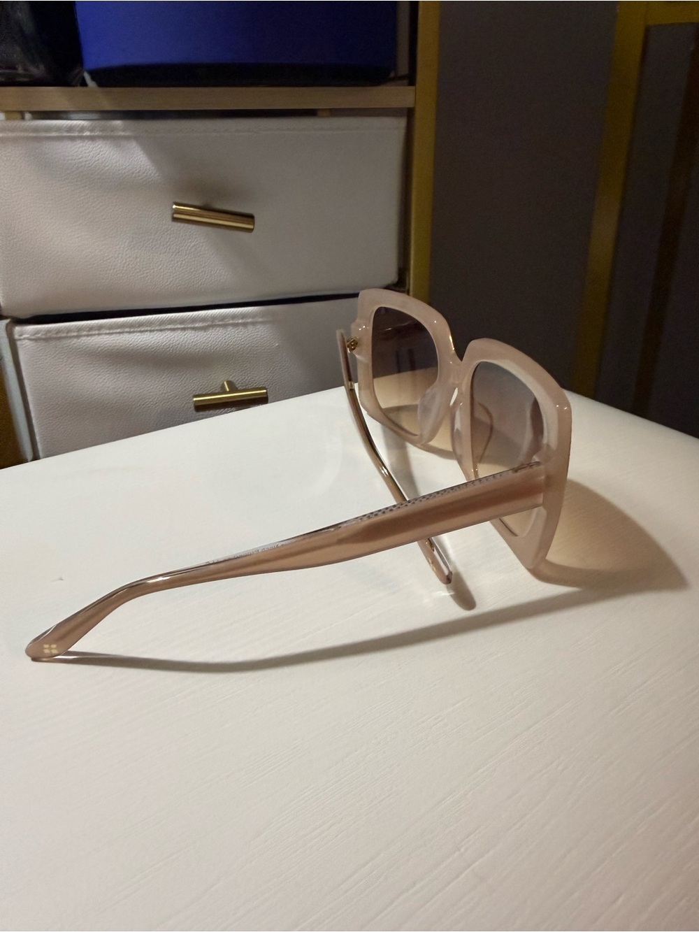 Patricia Nash Pale Pink/Taupe Oversized Square Sunglasses - Picture 2 of 8